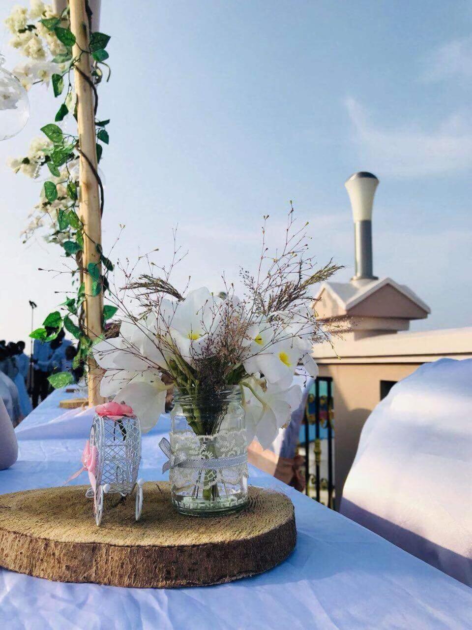 Abuharee Grand Hotel Addu City Екстериор снимка